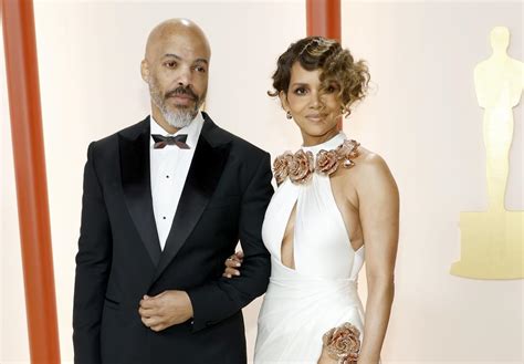 halle berry dating 2020